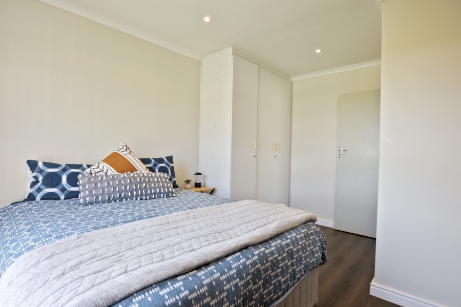 3 Bedroom Property for Sale in Sunningdale Western Cape